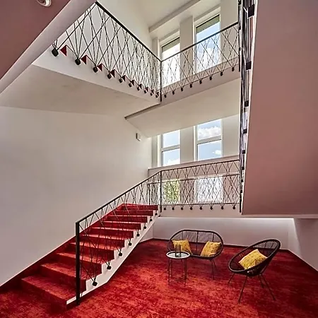 Hertz Hotel Hradec Králové