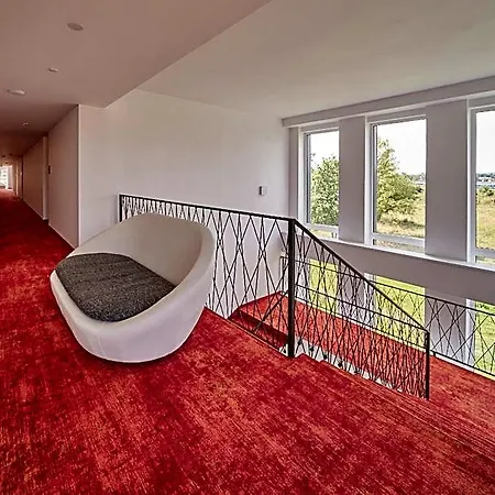 Hertz Hotel